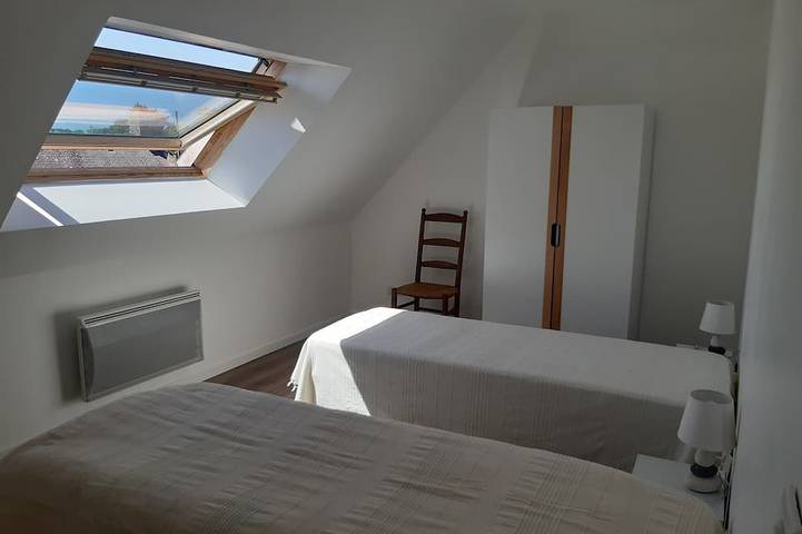 Location de vacances pour 6 personnes, avec jardin et terrasse dans Plage de Locmiquel - 2