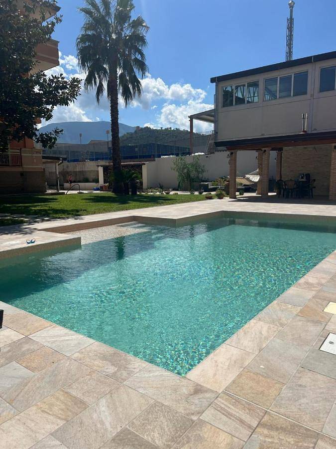 Location de vacances pour 2 personnes, avec piscine ainsi que vue et jardin à Castel San Giorgio - 4