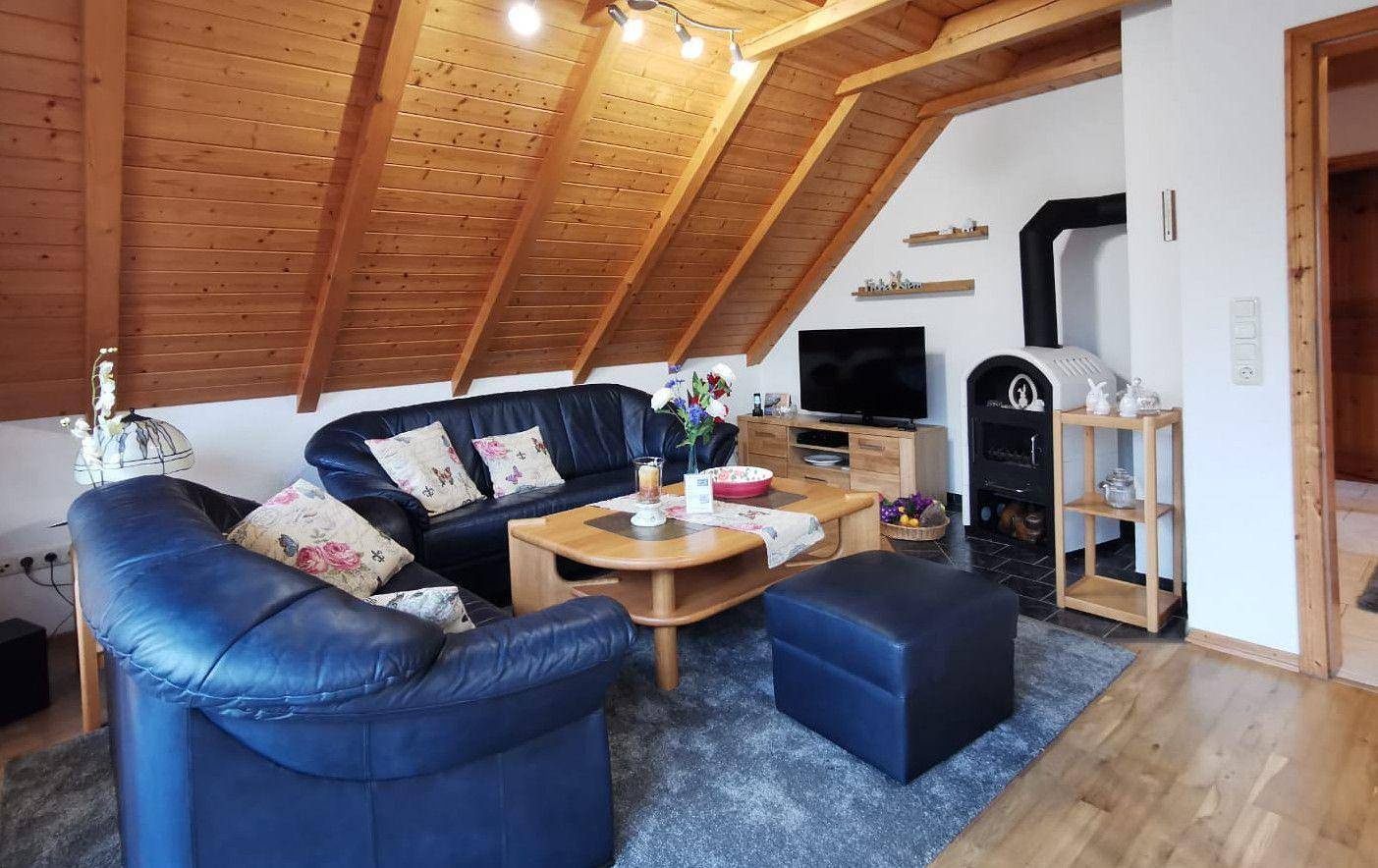Ganze Ferienwohnung, Wohnung in Wilhelmsfehn mit Großem Balkon in Wiesmoor, Landkreis Aurich