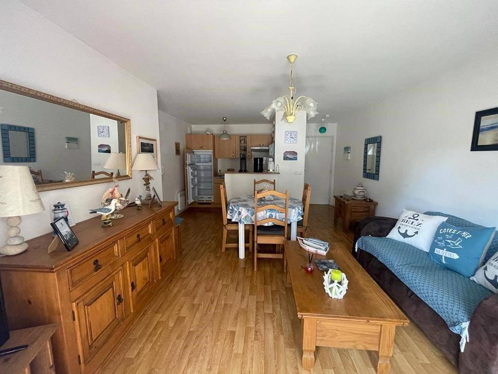 Appartement entier, One-Bedroom Apartment in Belz, Côte des Mégalithes