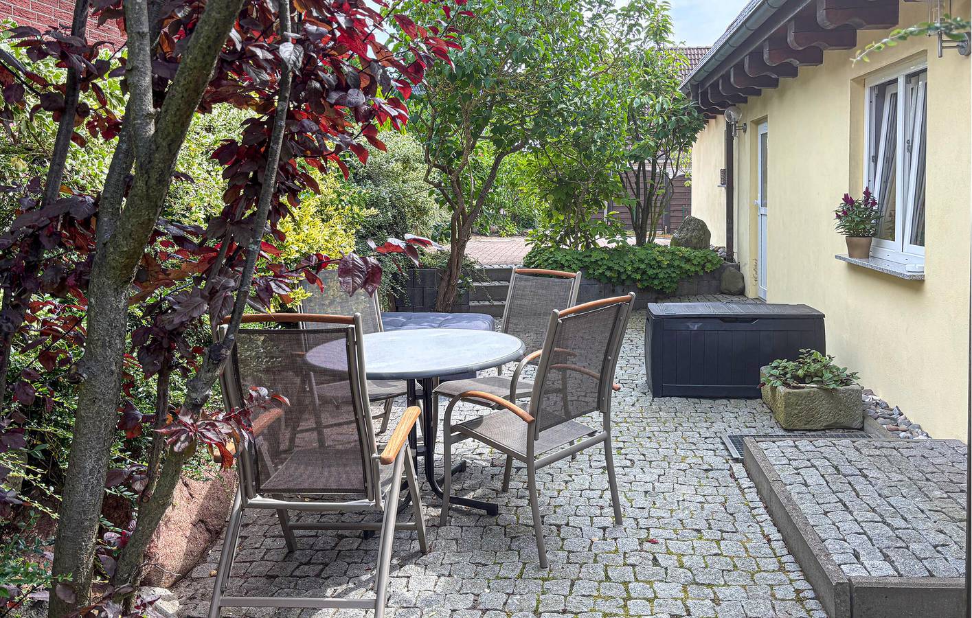 Modern appartement met terras, parkeerplaats en internet dichtbij het strand in Waren (Müritz), Müritz