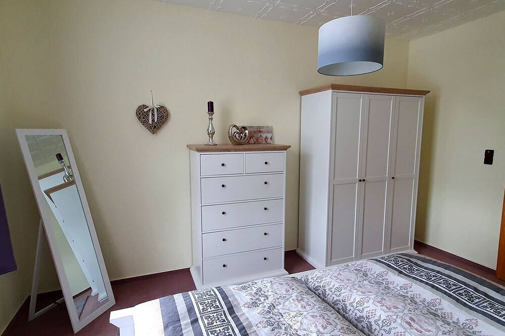 Ganze Wohnung, Fw Liebevoll im Eg für 2 - 4 Personen - Haus Sonnenblick in Benneckenstein, Harzvorland