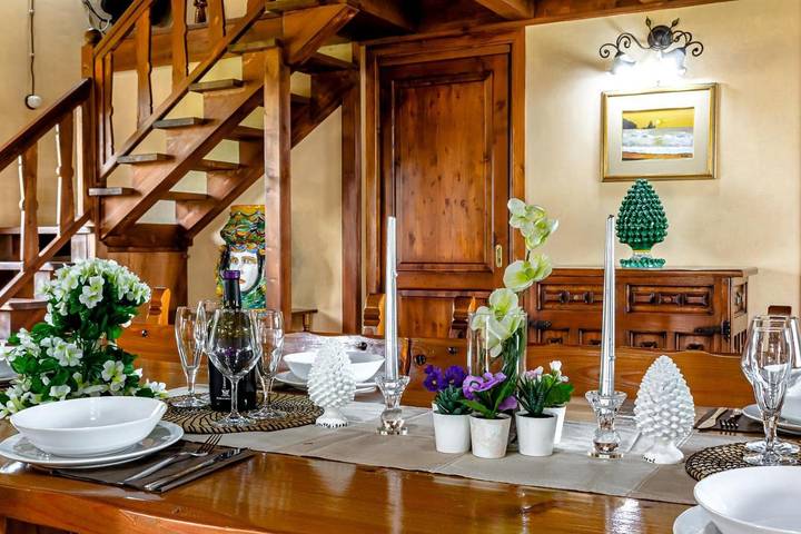 Villa pour 10 personnes, avec piscine ainsi que jardin et vue à Taormina - 4