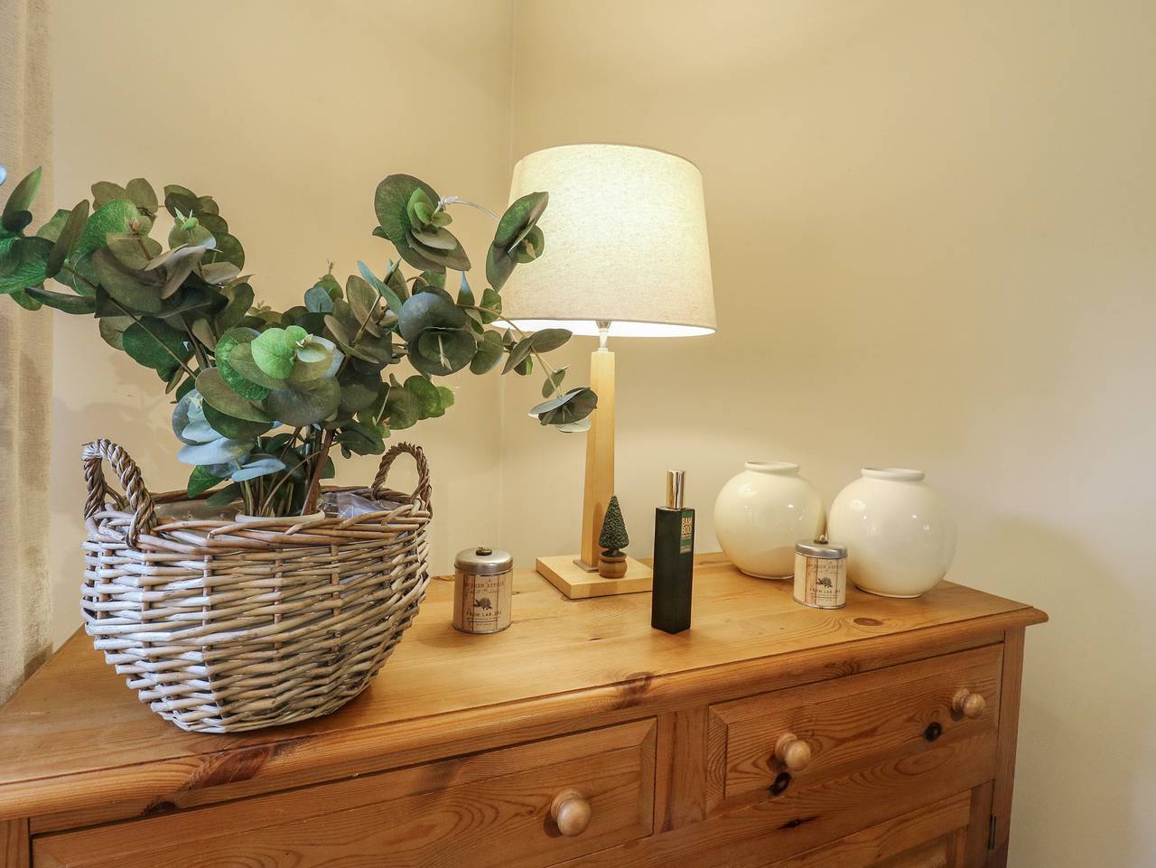 Barclay Cottage in Biddenden, Ashford region