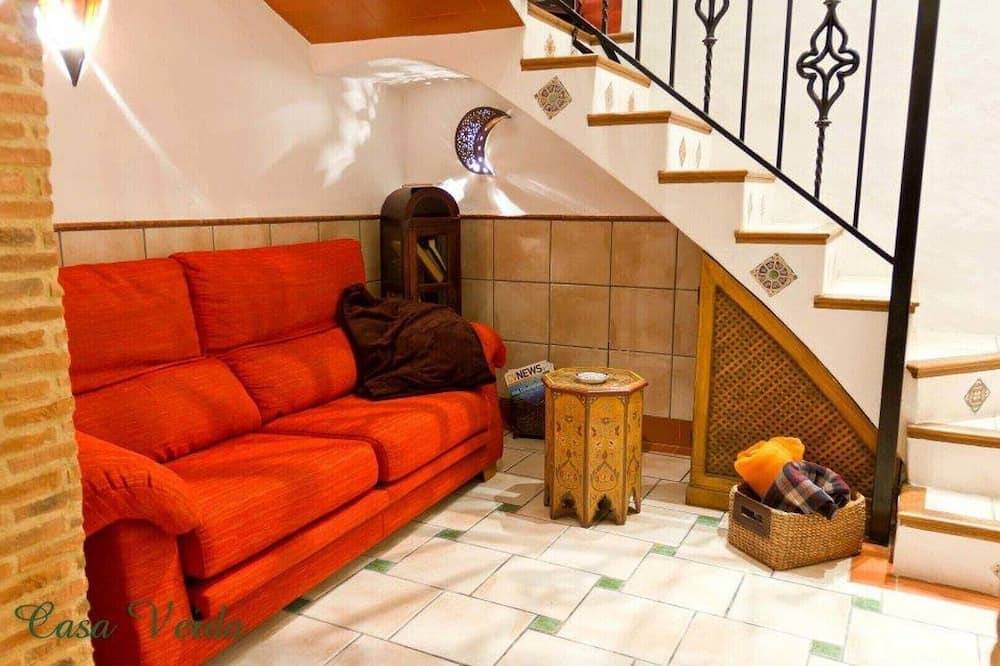 La Casa Verda, es un Suite Rural, totalmente restaurada y decorada estilo árabe. in Sella, Costa Blanca