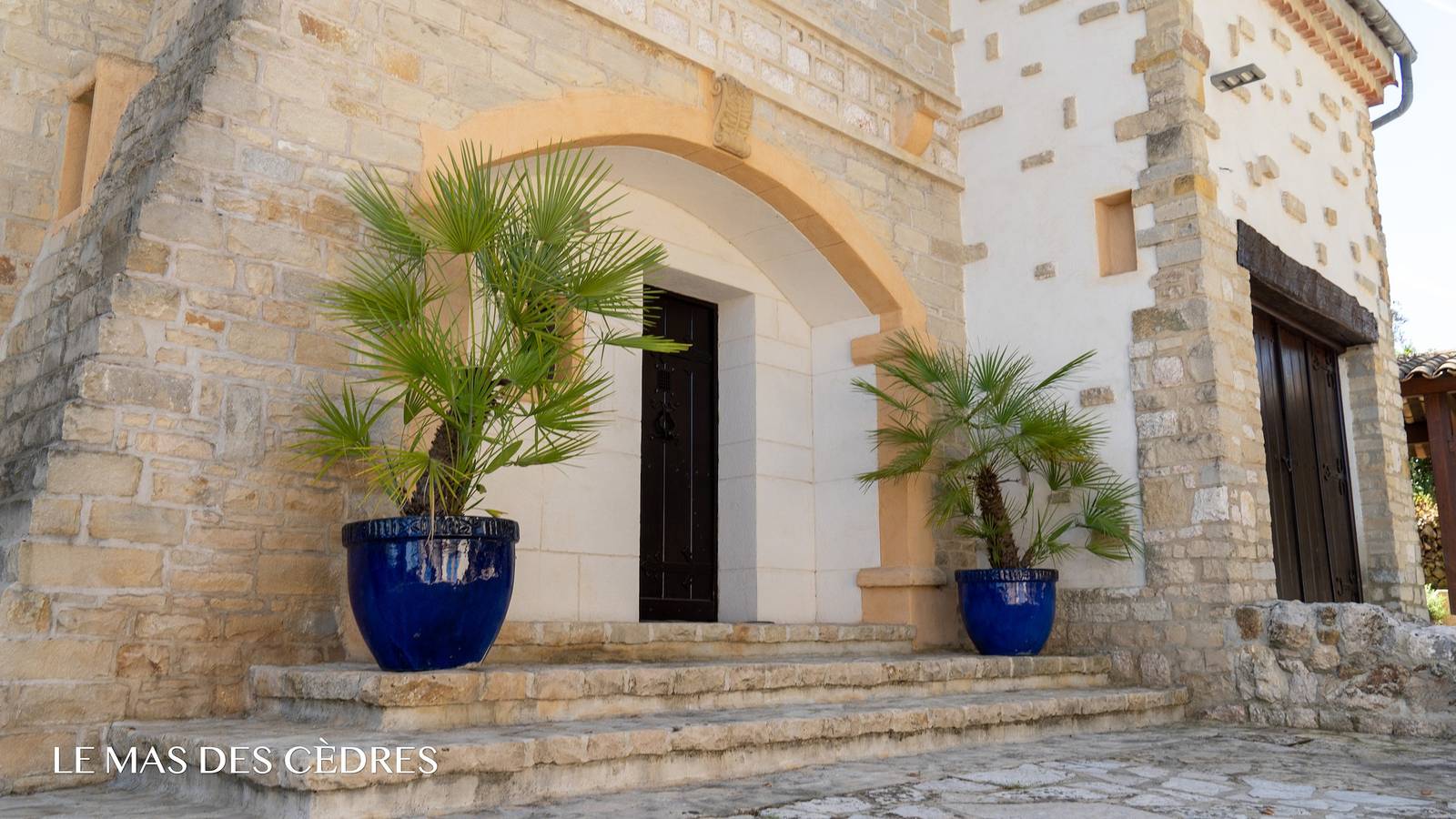 Authentieke villa in Saint-Maximin-la-Sainte-Baume met privézwembad in Saint-Maximin-la-Sainte-Baume, Brignoles region