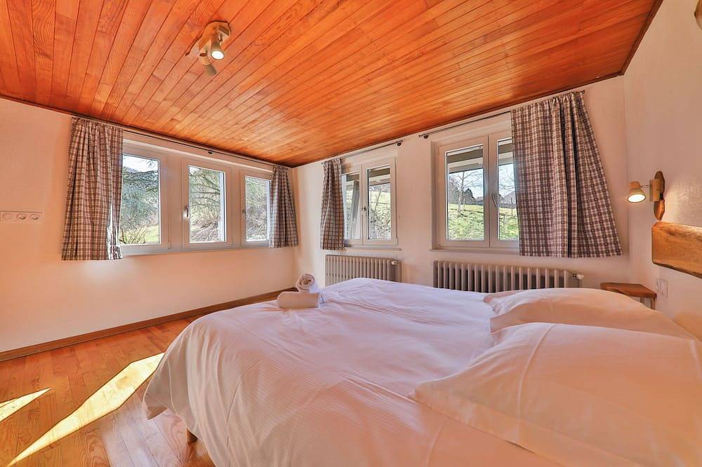 Villa de charme 12 personnes, spa, sauna, pétanque in Sondernach, Parc naturel régional des Ballons des Vosges