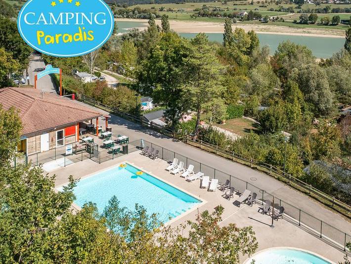 Chalet pour 4 personnes, avec Bassin pour enfant et Piscine dans l' Ain