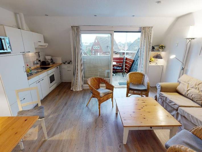 Ganze Ferienwohnung, Sandbank Hörnum - Gemütliche Ferienwohnung mit Balkon im Hörnum Hüs in ruhiger, strandnaher Lage. in Hörnum, Sylt