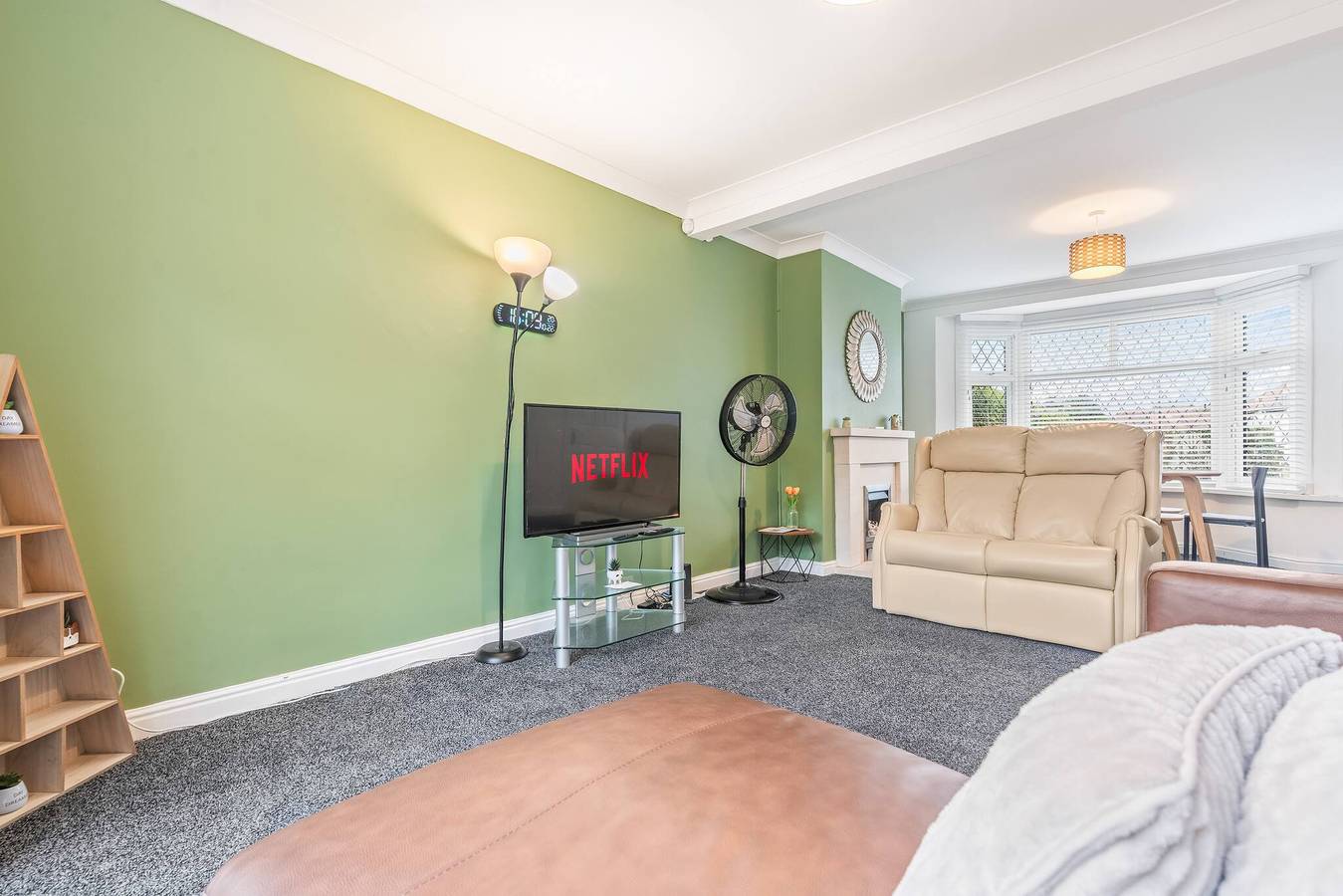 Schönes Haus mit 5 Schlafzimmern in Coventry, 14 Minuten von Nec entfernt in Coventry, Birmingham und Umgebung