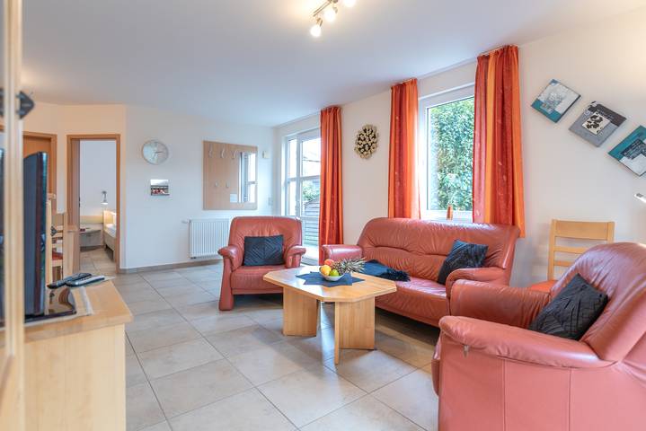 Ganze Ferienwohnung, Bernstein-Villa Eg 4 in Drei Kaiserbäder, Heringsdorf