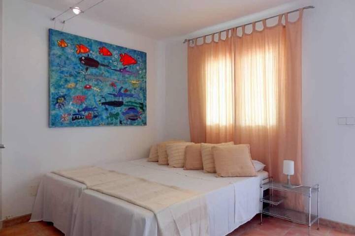 Appartement entier, Es Pujols: Apt. 1St Line With Jacuzzi ( Pl in Es Pujols, Formentera