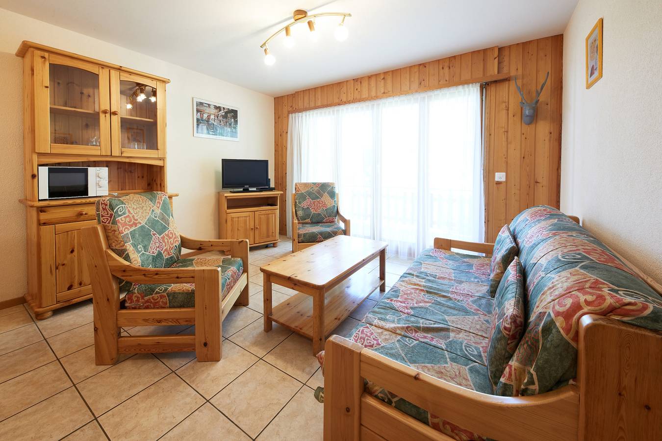 Geheel appartement, Vakantieappartement voor 8 personen met balkon/terras in Les Masses, Vex