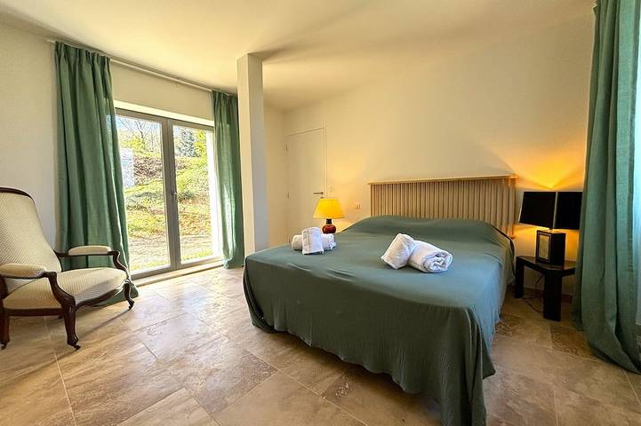 Location de vacances pour 12 personnes, avec jardin et terrasse à Siorac-en-Périgord - 2