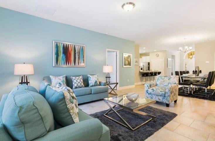 Accessible Retreat Solterra Resort Sleeps 11 Pool Jacuzzi Family Friendly in Central Florida