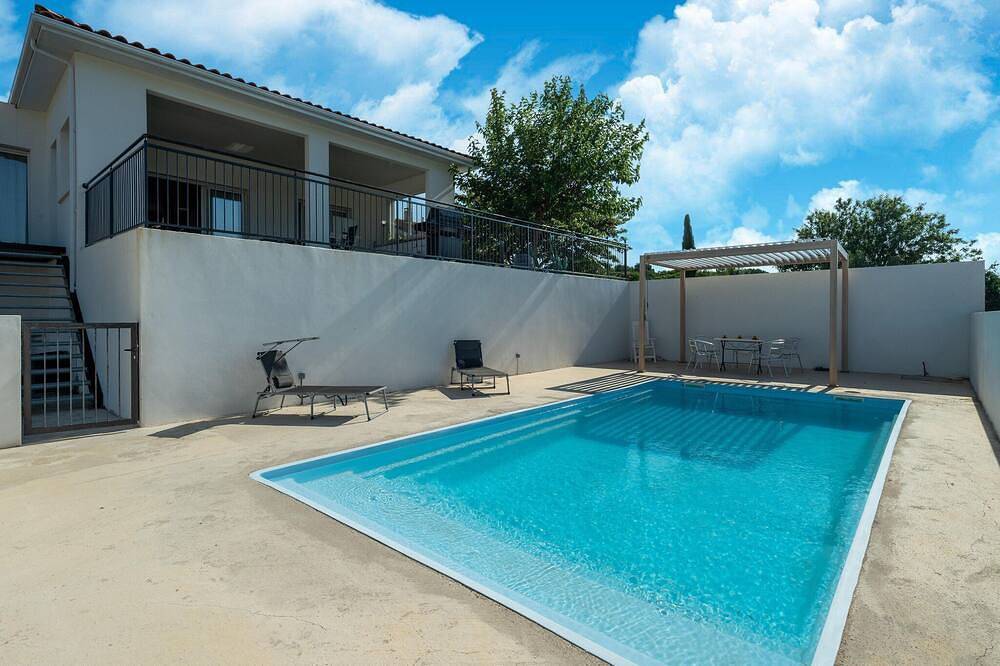 Majestuosa villa con piscina privada in Cessenon-sur-Orb, Region de Béziers