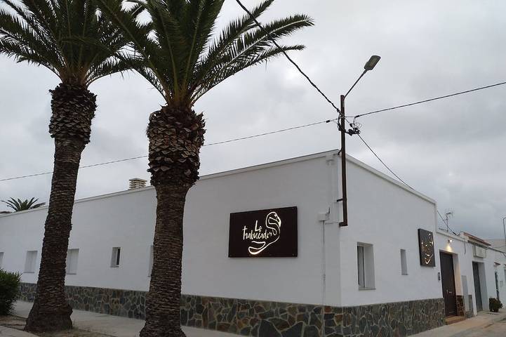 Gîte pour 20 personnes, avec Terrasse sur la Costa Dorada