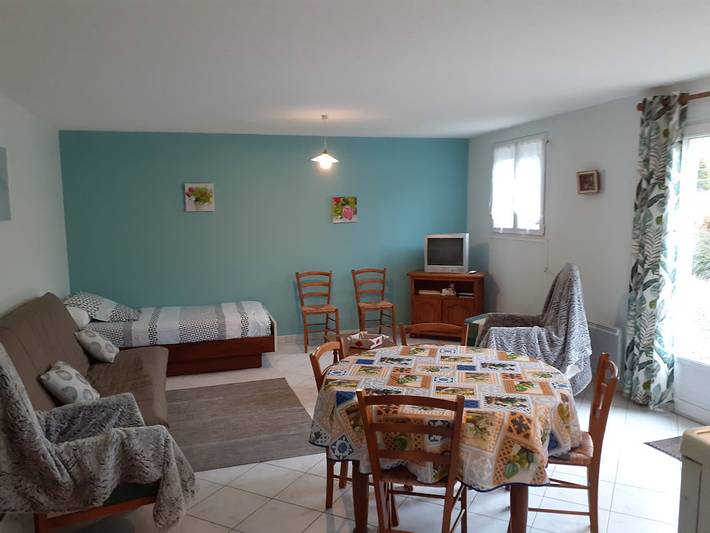Gîte pour 4 personnes, avec terrasse et jardin - 1