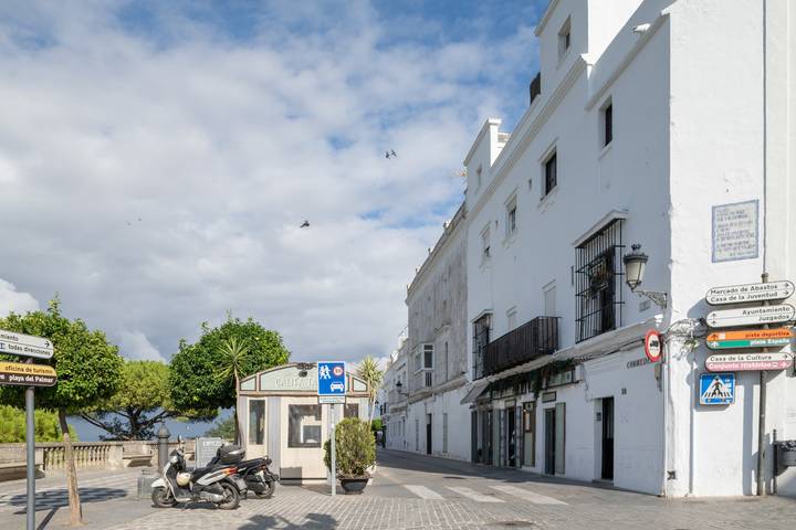 Monolocale intero, Monolocale 'Casa Bakara Estudio' con vista sulla montagna e Wi-Fi in Vejer de la Frontera, Costa de la Luz