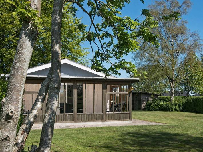 Ferieudlejning for 6 personer, med Terrasse i Hejlsminde