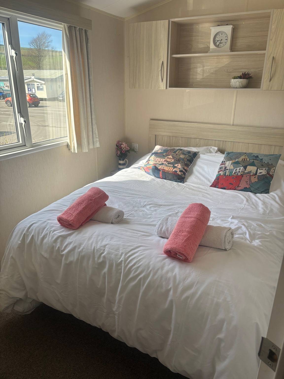Newquay bay caravan, 3bed, sleeps 6 in Newquay, Cornwall