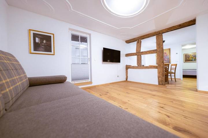 Ferienwohnung für 4 Personen, mit Balkon und Ausblick in Buchen