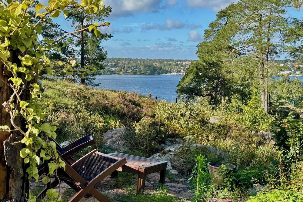 Ganze Wohnung, Seaside Modern Apartment with Archipelago Ocean View in Nacka, Stockholmer Schärengarten