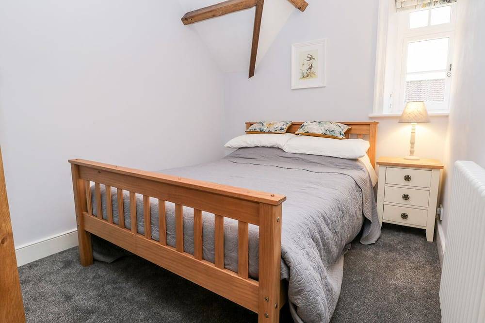 29 Bondgate, pet friendly, character holiday cottage in Helmsley in Helmsley, North York Moors National Park