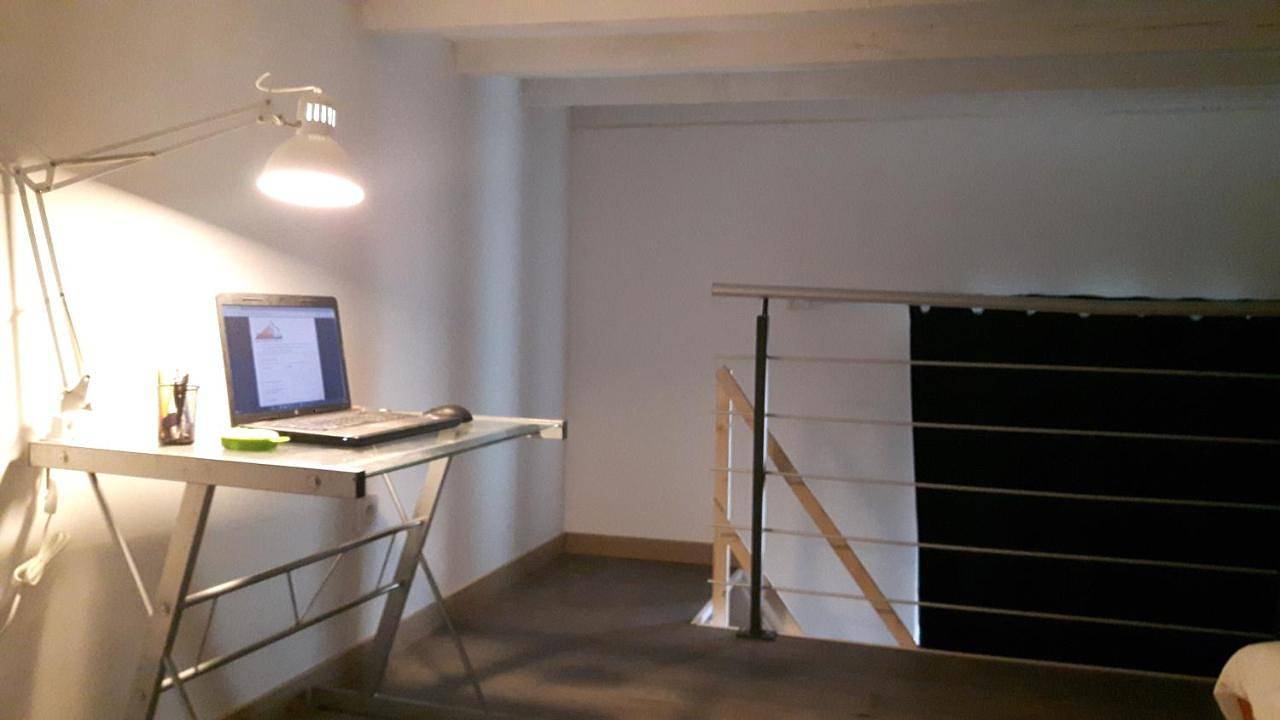 One-Bedroom Apartment in Sathonay-Camp, Lyon et ses environs