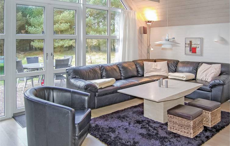 Ferienhaus für 10 Personen, mit Terrasse und Whirlpool sowie Pool und Sauna in Houstrup Strand - 2