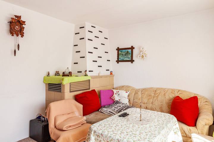 Entire apartment, Apartment 'Silberranch' with Private Terrace, Shared Garden and Wi-Fi in Lichtenau, Chemnitz (region)