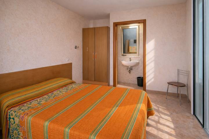 Ferienwohnung für 2 Personen, mit Balkon und Garten in Apulien