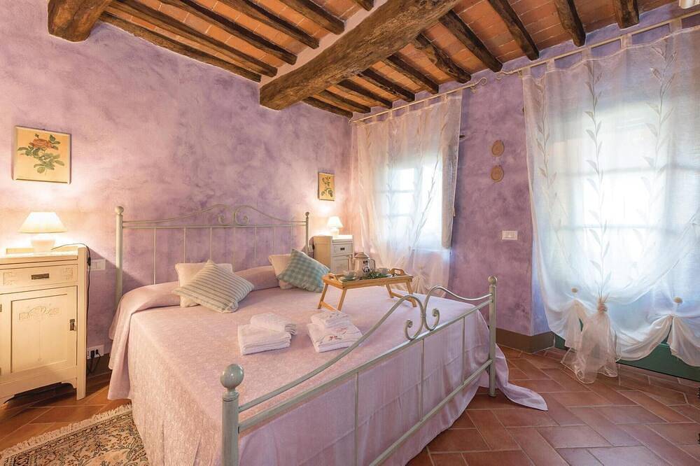 Magnifique maison à Buti Pi avec piscine privée, utilisable à l'intérieur. in Buti, Province de Pise
