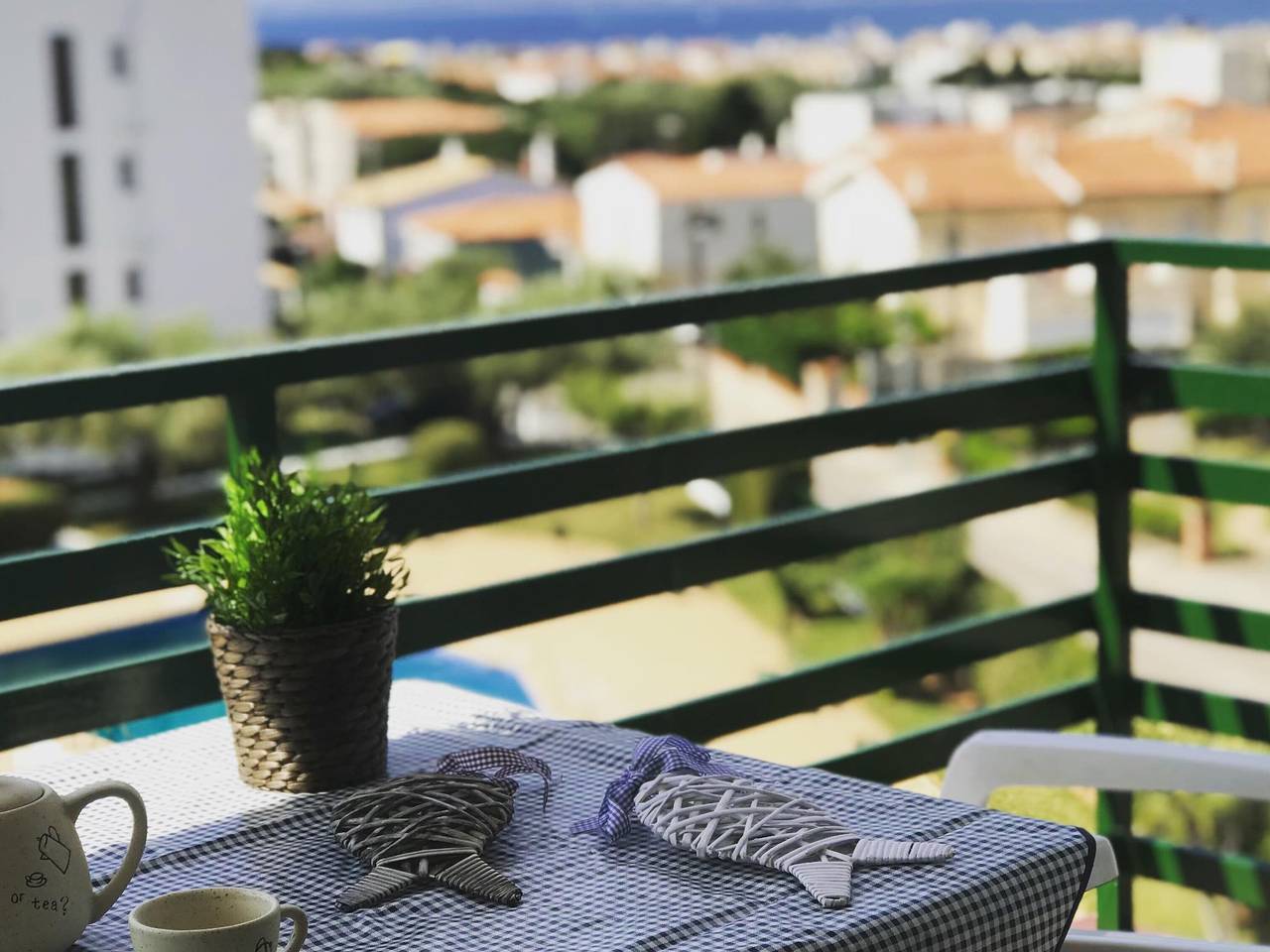 Apartamento vacacional entero, L46- Apartamento2 dormitorios en Mas Oliva con parking y piscina comunitarios in Roses, Alt Empordà