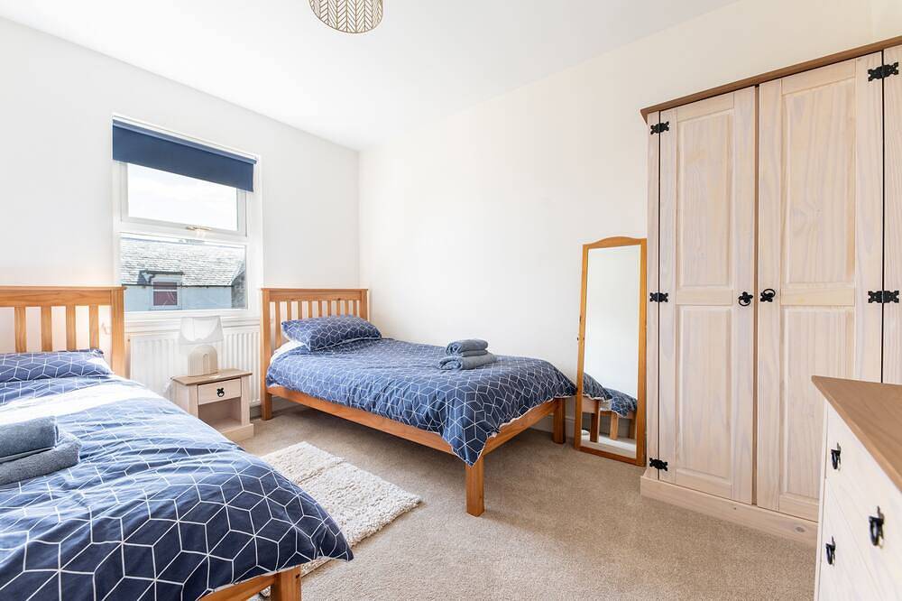 Seaview House - A Traditional Home by the Beach in Nairn, Highlands