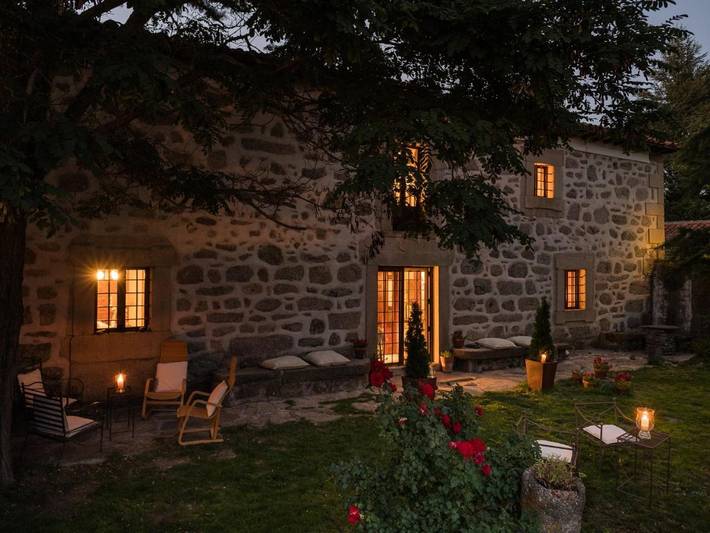 Apartamento para 2 personas, con Terraza y Jardín en Navarredonda de Gredos