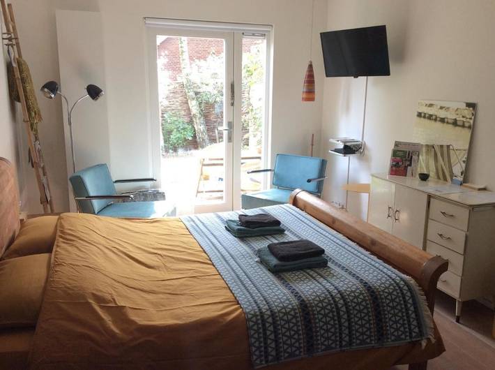 Chambre d’hôte pour 2 personnes, avec Terrasse ainsi que Jardin et Vue dans Bergen (Hollande-Septentrionale)