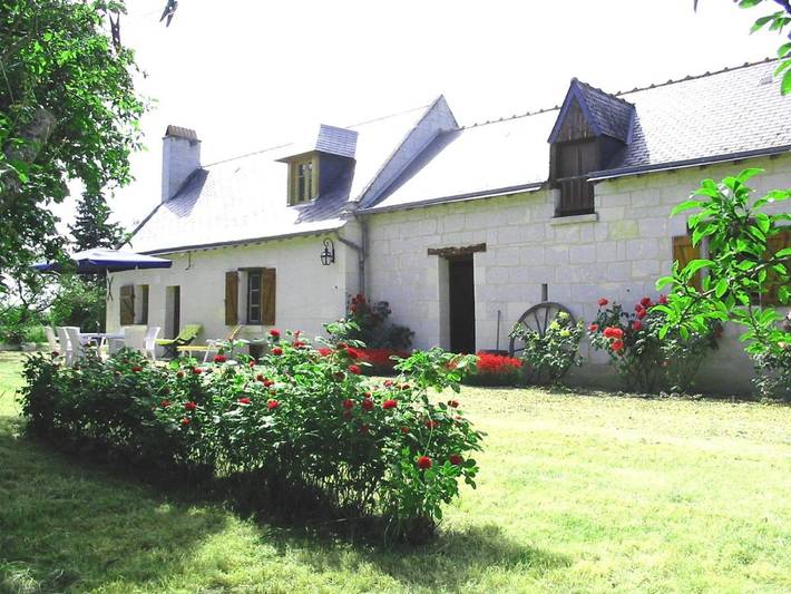 Location de vacances pour 8 personnes, avec jardin à Saint-Martin-de-la-Place