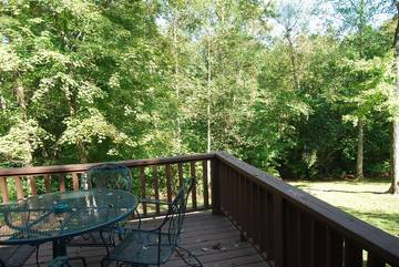 Log Cabin for 12 Guests in Lake Cumberland, Russell County, Picture 1
