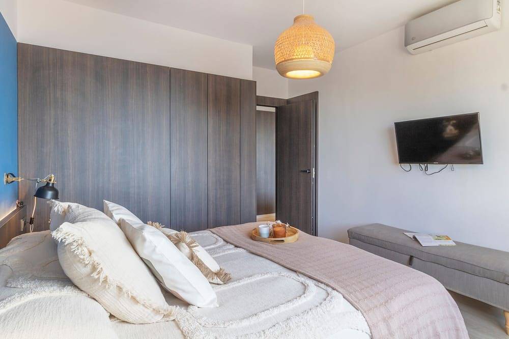 Appartamento intero, 2 bedroom apartment with terrace and sea views in Roquetas de Mar, Costa de Almeria