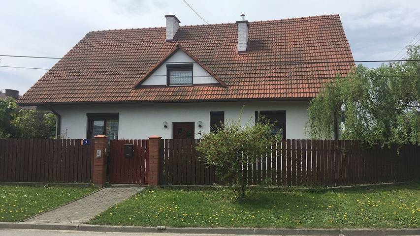 Dom dla 7 osób, z ogród i balkon oraz basen i widok na jezioro na Małopolska