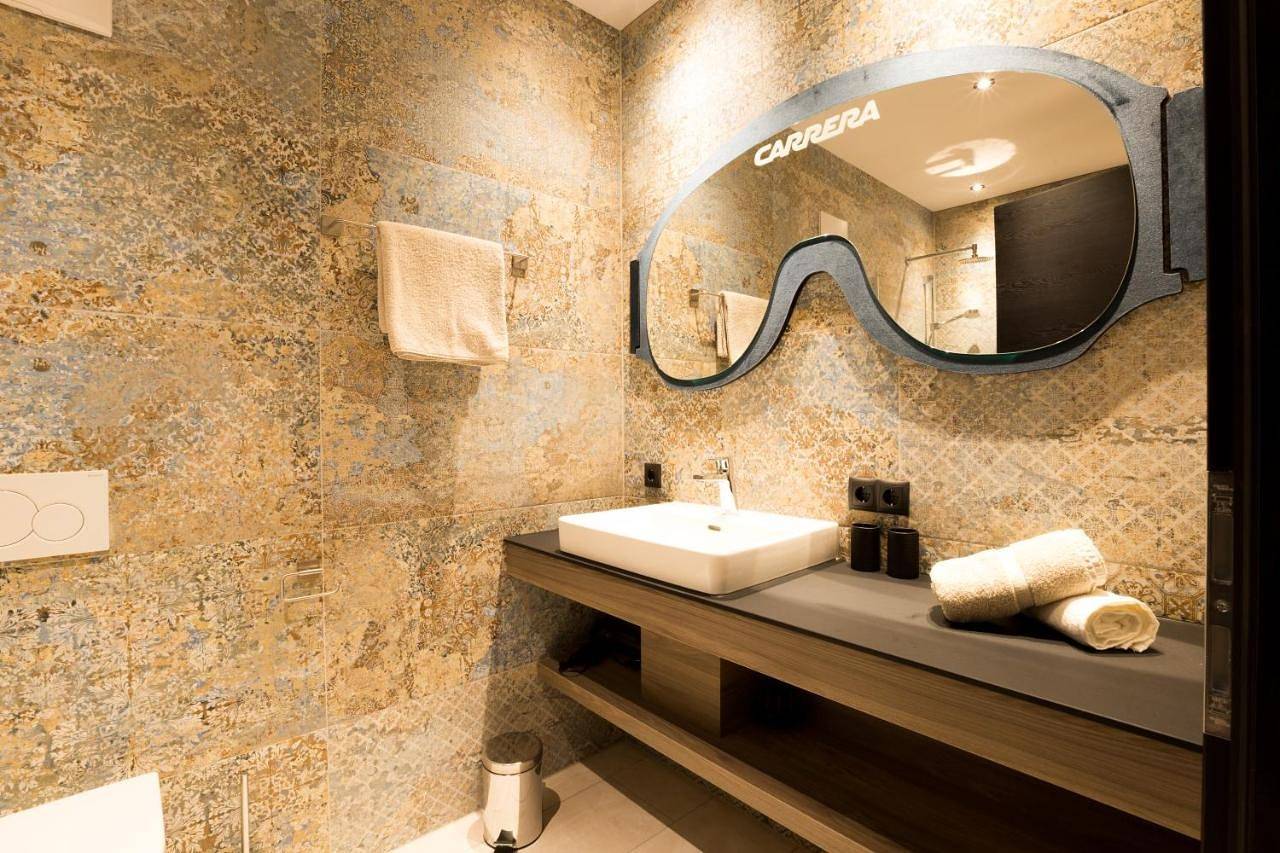 Ganze Wohnung, Der Wolf -Suiten in Lechtaler Alpen, Sankt Anton am Arlberg