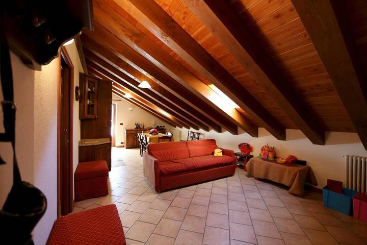 Gîte pour 4 personnes, avec Terrasse ainsi que Jardin et Vue dans Brusson - 4
