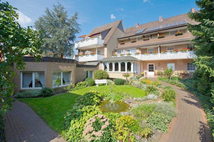 Hotel für 3 Personen, mit Terrasse und Garten sowie Pool in Bad Laer