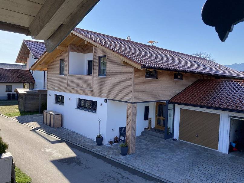 Ganze Ferienwohnung, Feriennest Chiemseeglück - Feriennest Chiemseeglück, 1 sep. Schlafzimmer, Balkon in Übersee, Chiemsee
