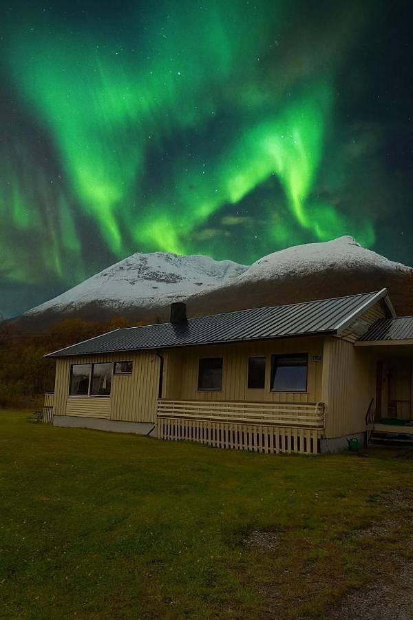 Ferienhaus für 5 Personen, mit Balkon und Terrasse sowie Garten und Ausblick in Tromsø