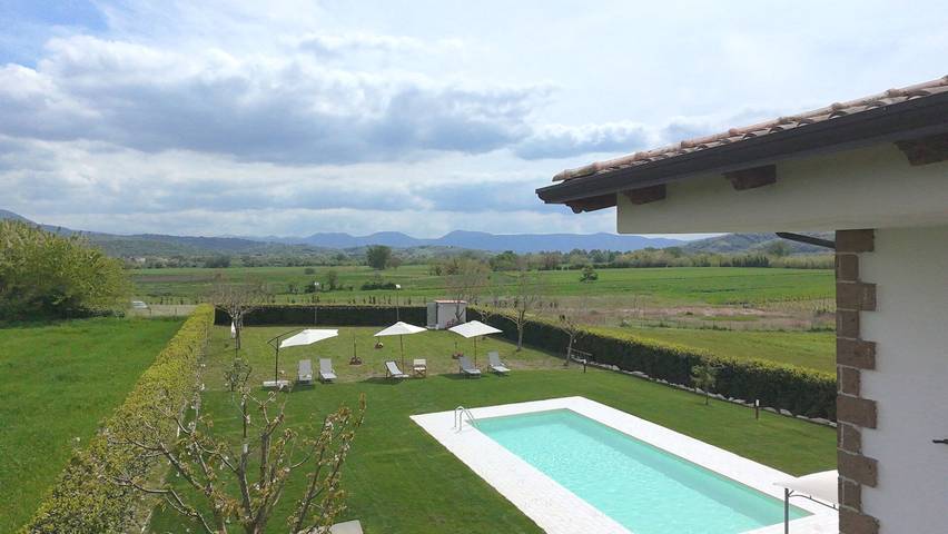 Villa Mariarosaria - Dimora Esclusiva con Piscina - Villa Mariarosaria in Amorosi, Provincia di Benevento