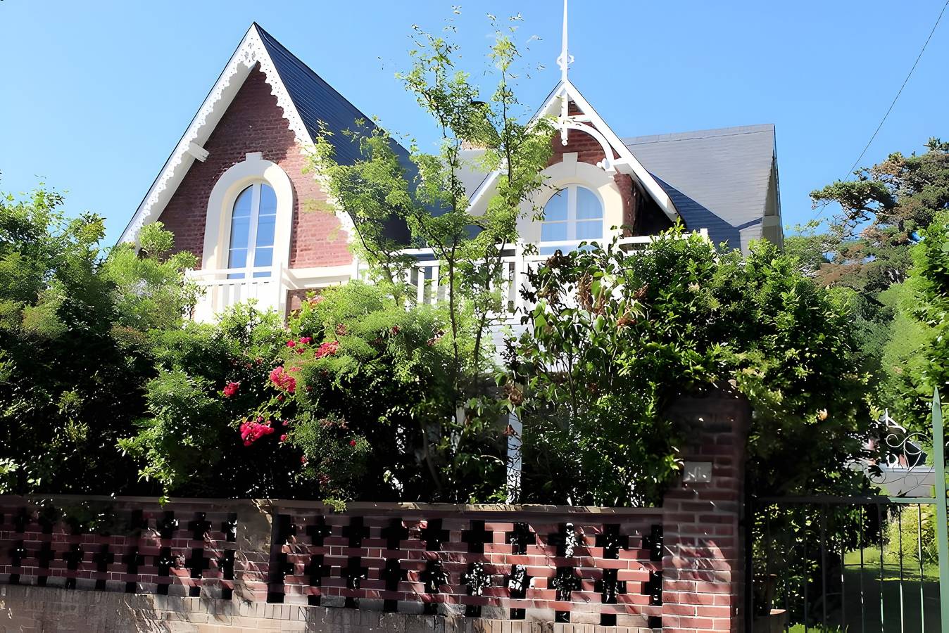Bed & Breakfast 'Les Soliers - La Tourelle' met balkon en wifi, foto 7