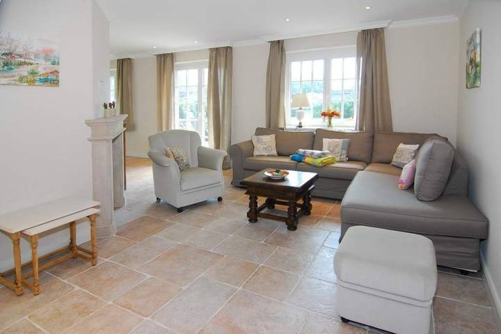 Ferienhaus für 6 Personen, mit Balkon und Terrasse sowie Garten und Sauna in Tinnum - 4