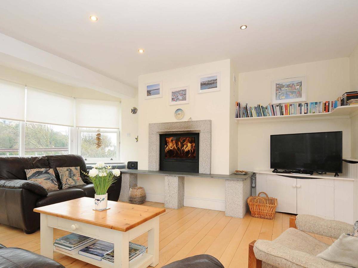 Holiday Home in Polzeath, Pentire Point - Widemouth